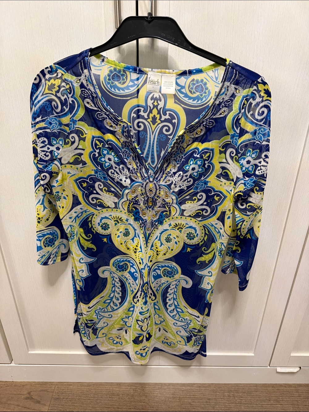 Woman’s Inc Blue & Lime Paisley beach cover up size medium